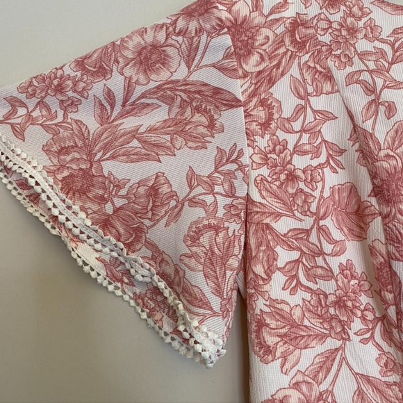 B Darlin | Pink Floral Mini Dress | Size 0 - Picture 2 of 5